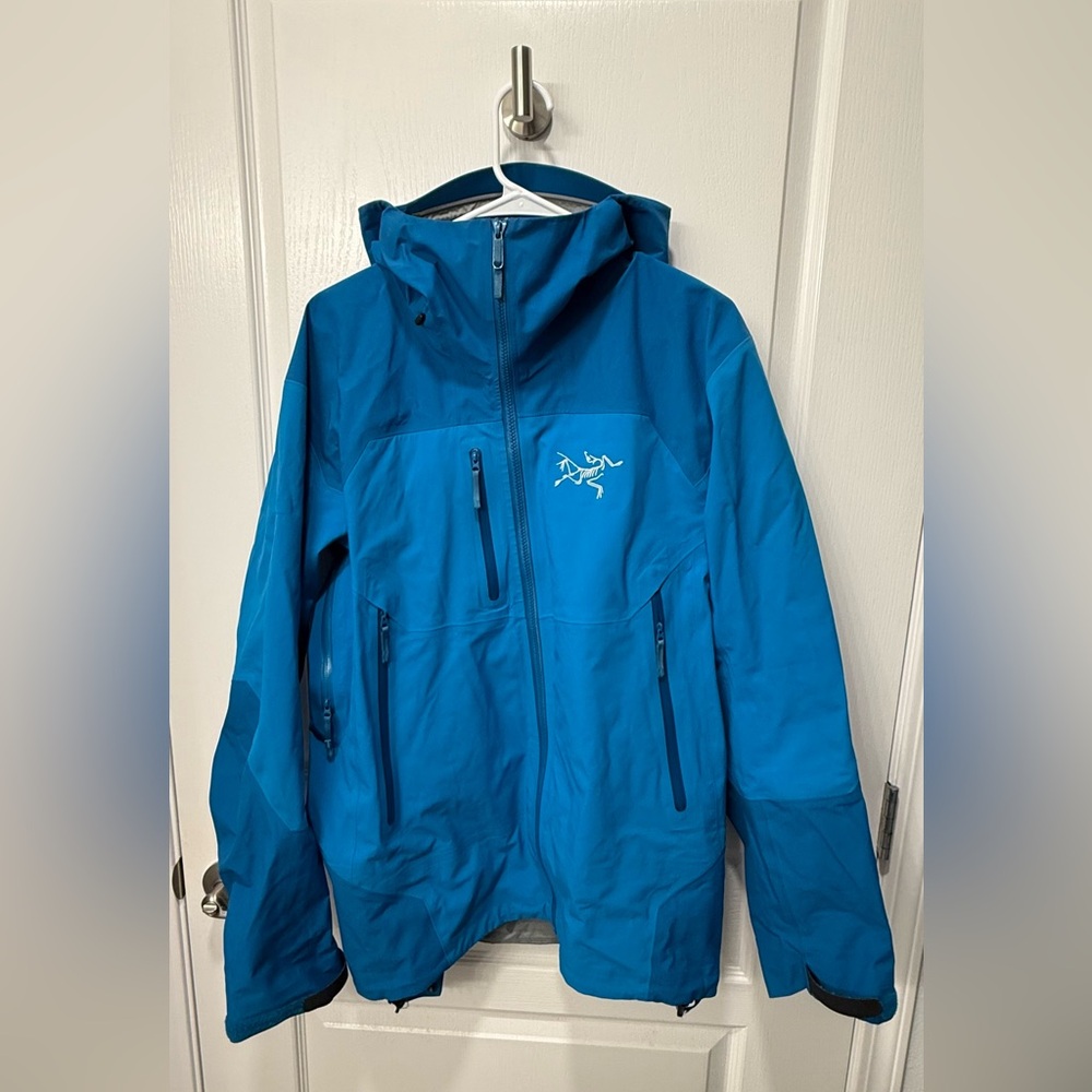 Arc’teryx Tantalus Jacket - GORE-TEX Shell - Men’s M